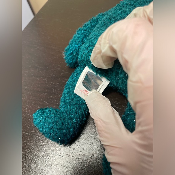 2001 Holiday Teddy, Ty Beanie Baby // 3/$38 - Picture 11 of 14